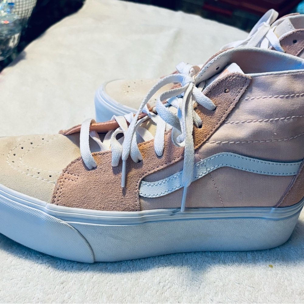 Brand New Vans Hi Tapered women’s Sneakers Women’s Size 10 (men 8.5) - box 18 - Picture 4 of 5